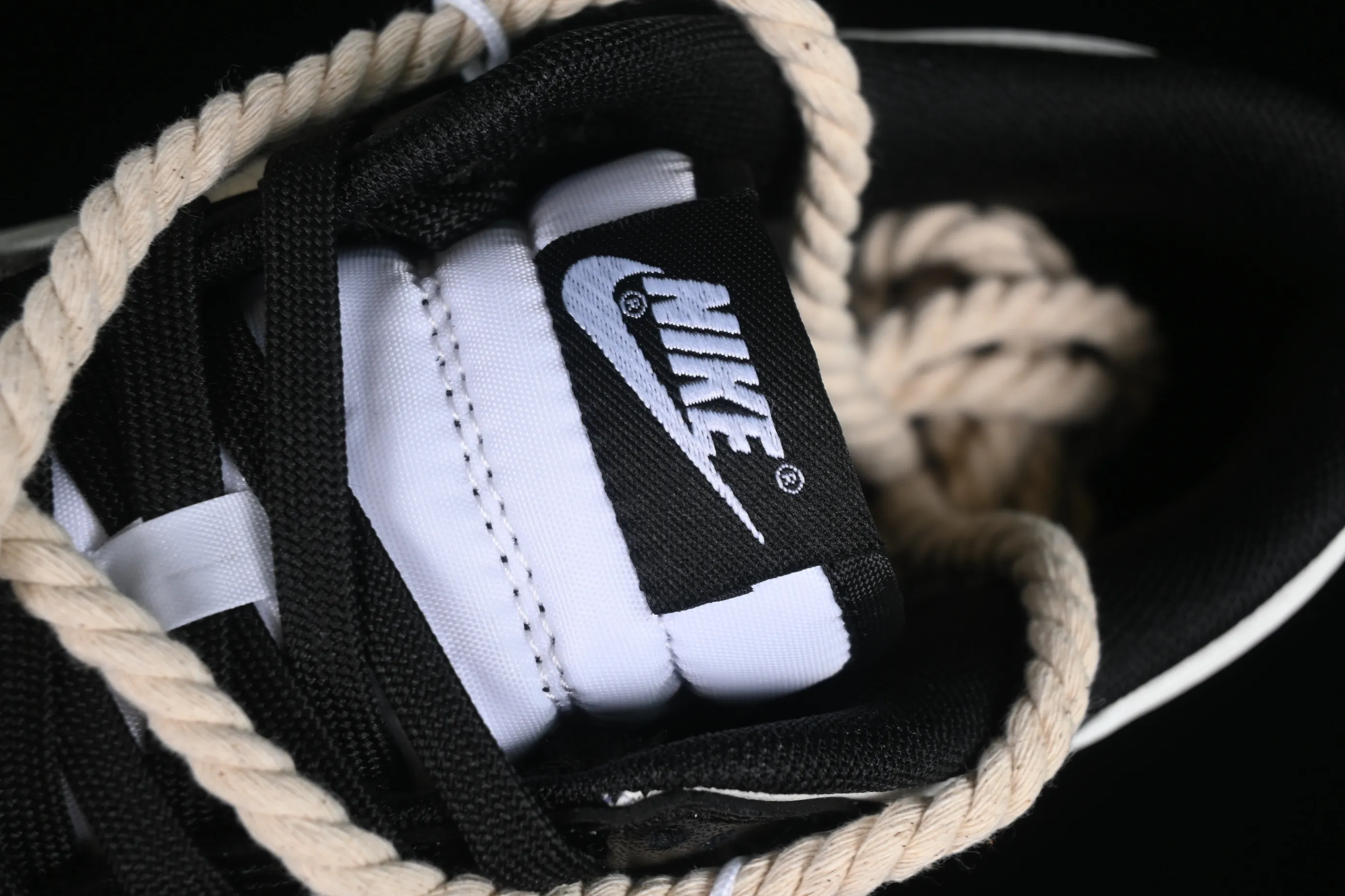All categories Nk SB Dunk series Nk SB Dunk Low low-top sneakers Nk Dunk Low Fire Heart Scottish distressed panda beige SB deconstructed strap low-top casual sneakers DD1391-100